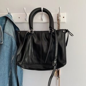 Black Handbag w/ Crossbody Strap